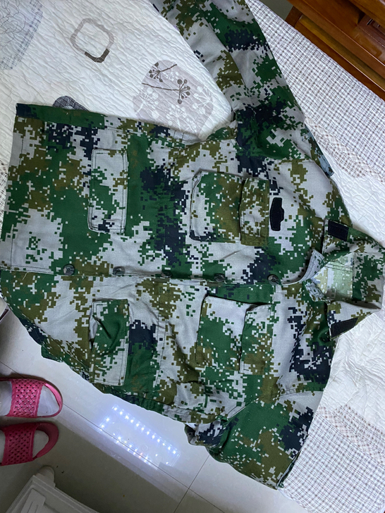 军训服,175帽子鞋裤子外套腰带都有。80...
