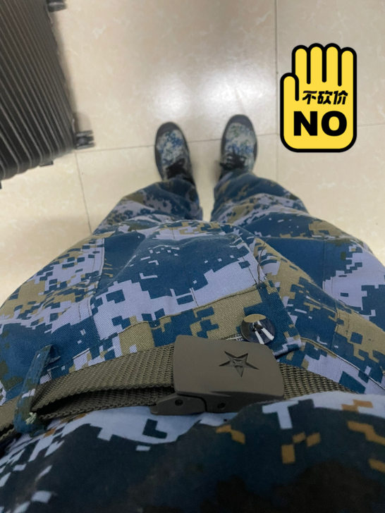 军训服一套