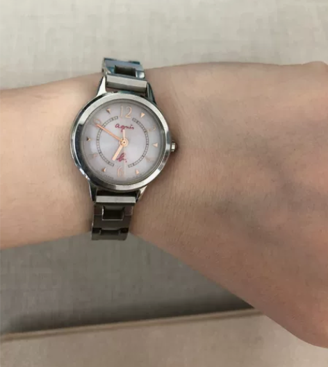 闲置手表便宜出，香港买的agnesb的女表...