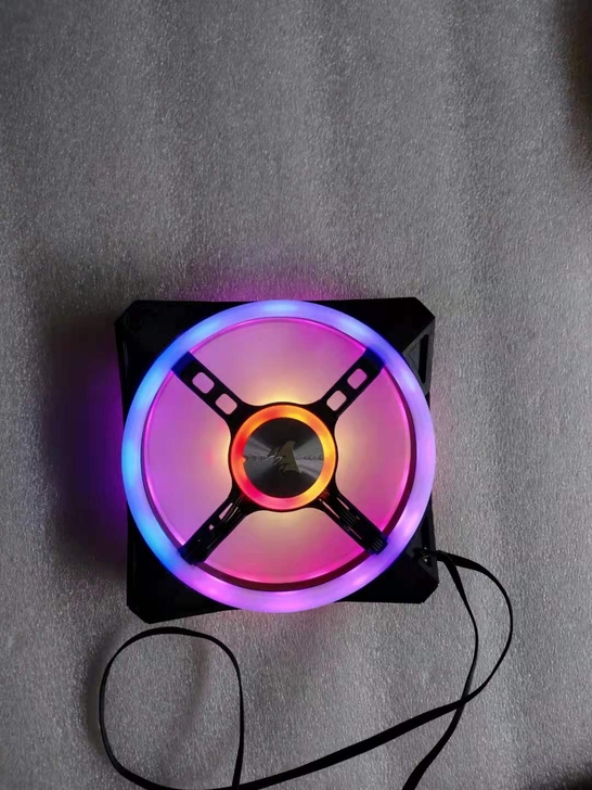 海盗船qL120 RGB风扇一把。拆机货功...
