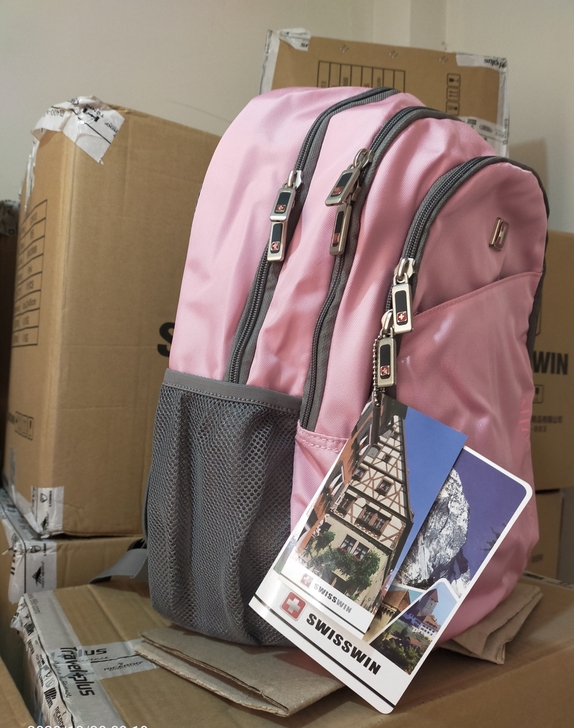 全新正品瑞士军刀双肩包学生书包旅行包电脑包...