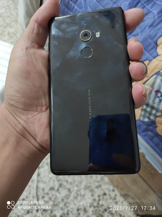 小米mix2 6+64 高通835 运行依...