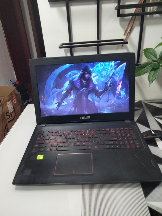 华硕飞行堡垒FX60V笔记本电脑游戏本显卡...