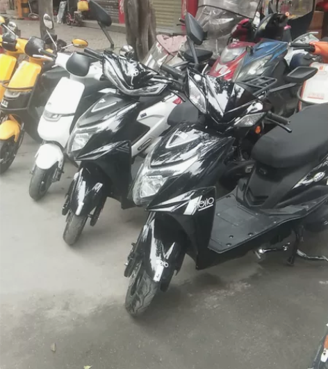 出售二手电动车,外卖专用换电车,成色如图,...
