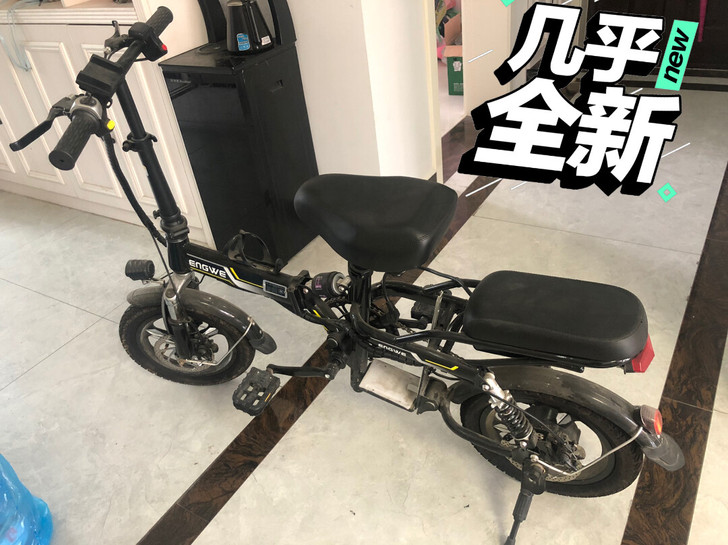 公里数不超过100公里 几乎全新  买的时...