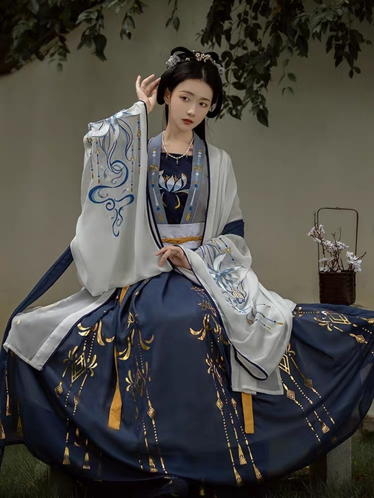 千韵岗琼华齐腰襦裙大袖衫蓝白色汉服M码