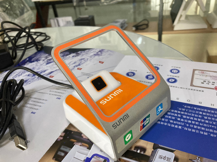 商米小闪,直接连接收银机无需驱动,正常使用...