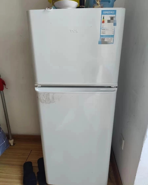 2020年京东上买的TCL  118kA9...