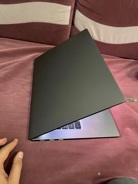 精品小米15.6寸pro，买回来很少用，电...