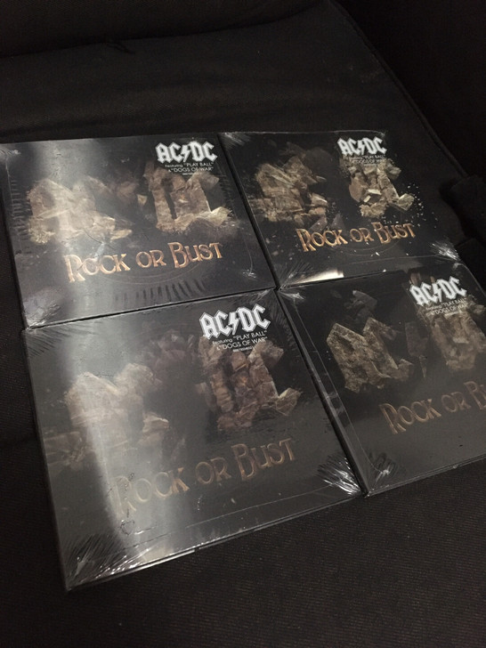ACDC、AEROSMITH、BONJOV...
