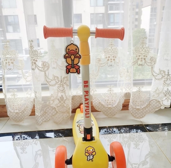 乐的1010滑板车