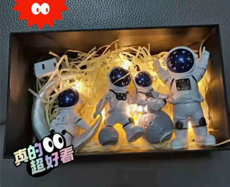 店不开了，清一批小宇航员摆件小太空人模型汽...