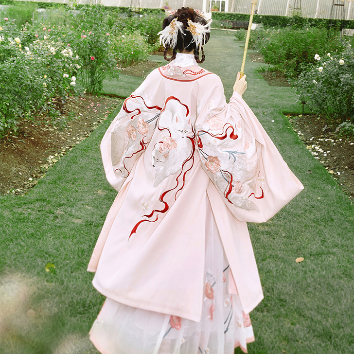 十三余 丰狐飞花 4件全套 明制汉服