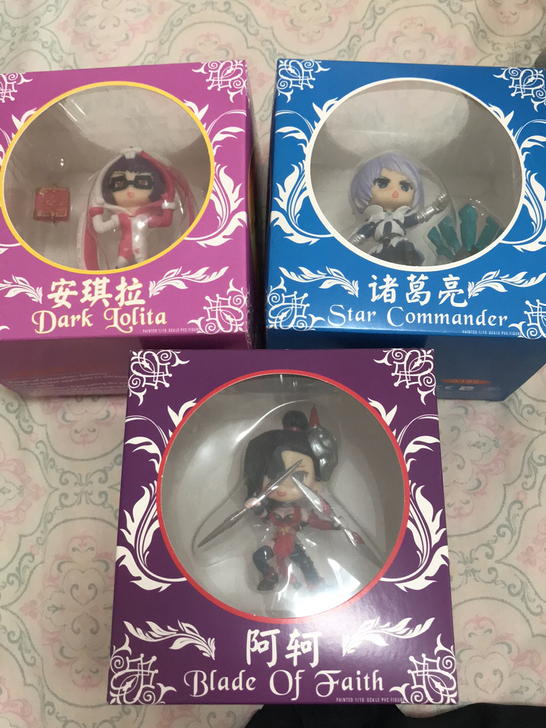 王者荣耀手办,电玩城得的,30一个不包邮,...