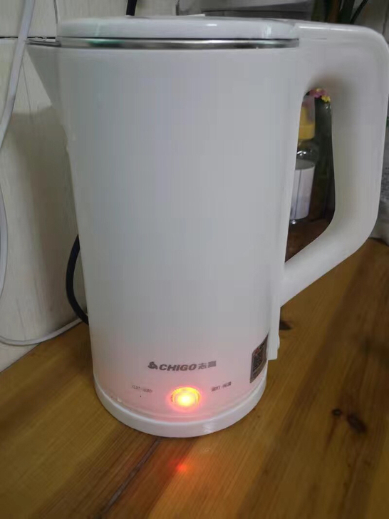 低价转让~志高2L 烧水壶热水壶电热水壶3...