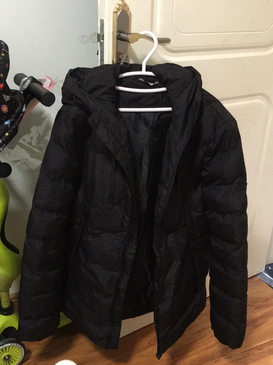男士黑色连帽羽绒服棉服175码