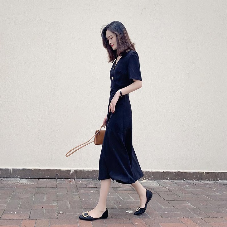 黑色连衣裙女2019夏季新款性感长裙收腰显...
