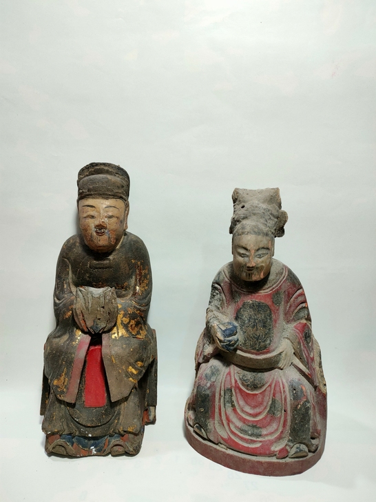 清代,木雕财神2尊,品相如图,