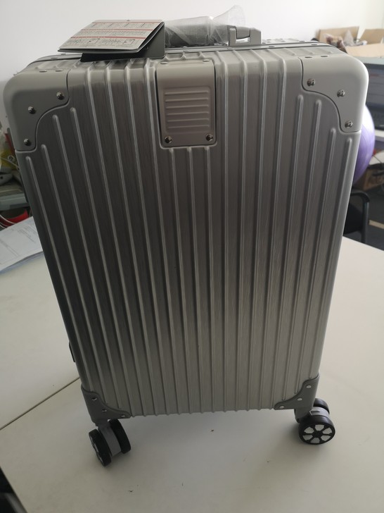 全新一次没有用过原价2198,放着浪费空间...