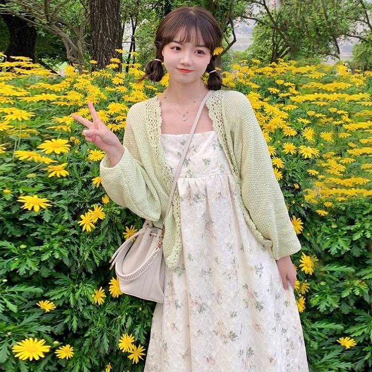 温柔风吊带连衣裙女2021夏季新款森系超仙...