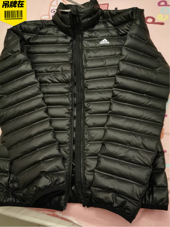 阿迪达斯男士羽绒服，全新带吊牌，正品，M1...