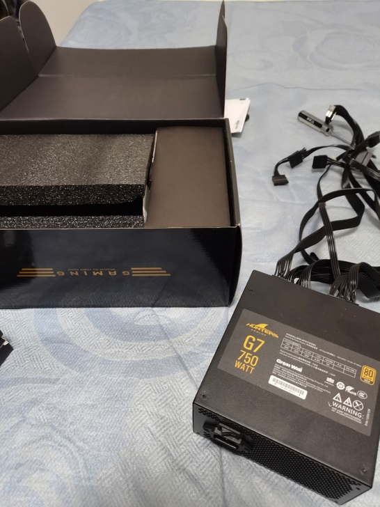 长城G7 750W金牌全模电源 长城...
