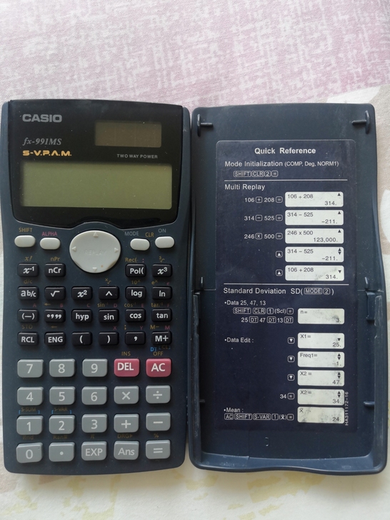 casio高级计算器，太阳能的，原价100...