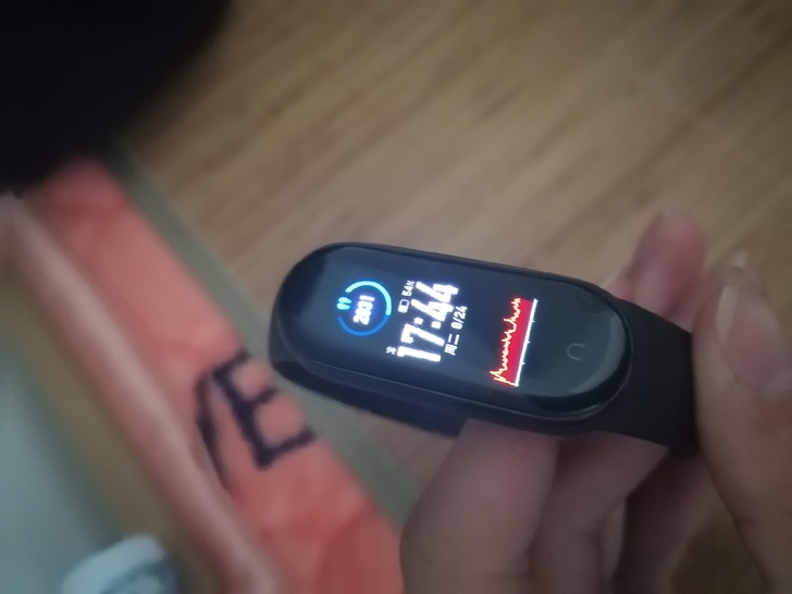 小米手环5nfc，功能一切正常