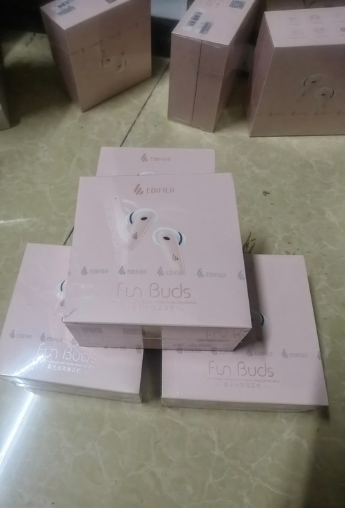 漫步者 Funbuds 蓝牙耳机全新未拆封...