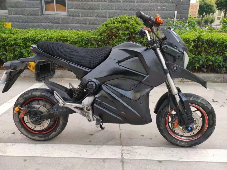 因工作调动，需要出售此电动车，72V20安