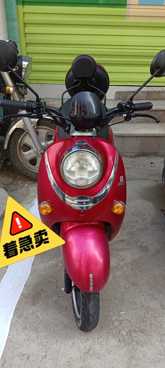 小刀电动车五块电瓶在保质期