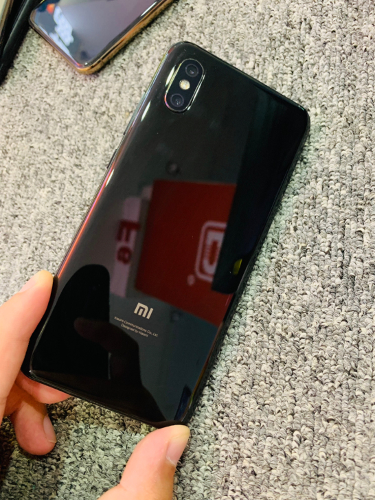 小米8 屏幕指纹版