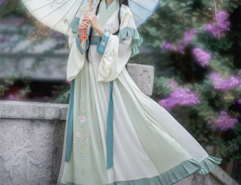 如梦霓裳 汉服交颈襦裙 破裙一套 仅拆封，...