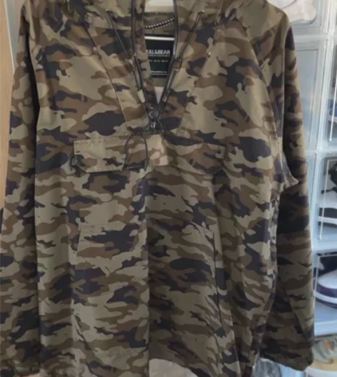 PULL##amp;amp;BEAR迷彩服...