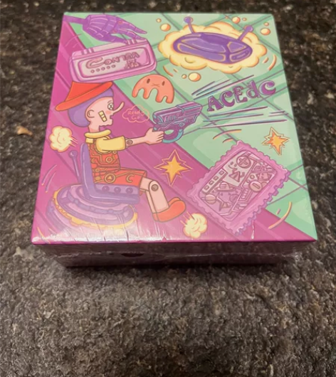 阿祖推牌,黑色全新未拆,贵重物品收货后不退...