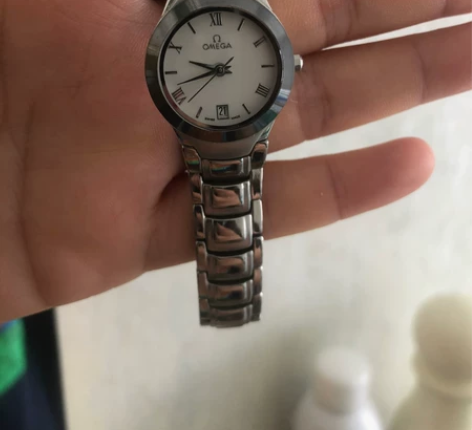 欧米伽女式手表 高fang,不是正品 简单...