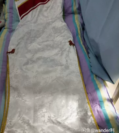 出售+出租 cos二手 明教旗袍m码大全套...