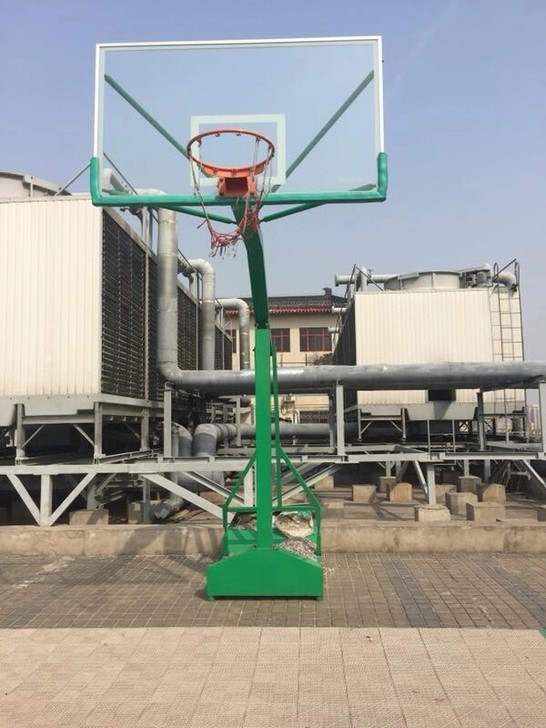 全新的篮球架，安装方便，可看货，500不是...