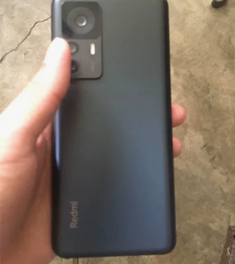 红米K50ultra 12+512黑色。上...