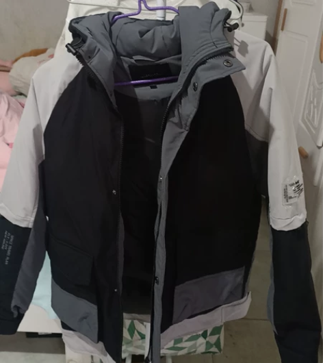 TONLION男士羽绒服m号家人买的，小了...