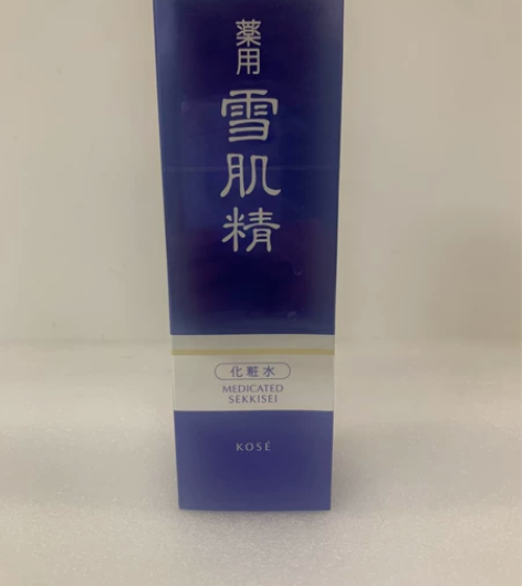 雪肌精化妆水330毫升（清爽型），全新，日...