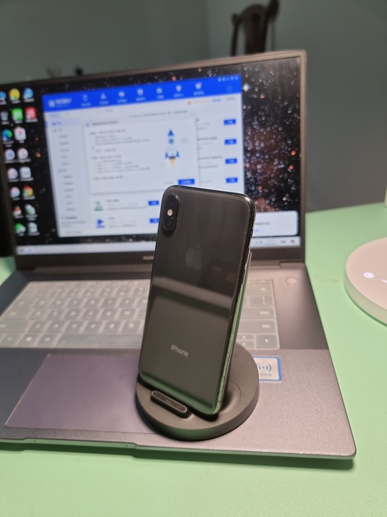 IPhoneXs 64g 美版无锁 完美成...