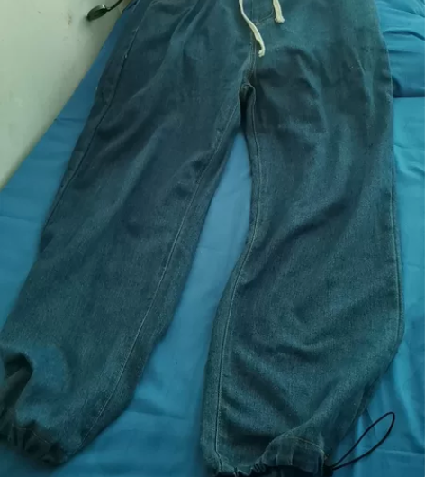男士牛仔裤，穿上巨帅 感兴趣的话点“我想要...