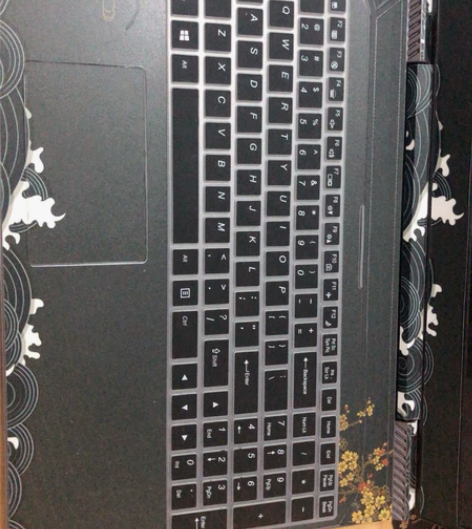 当时买了办公用,现在用不上了,去年过完年就...