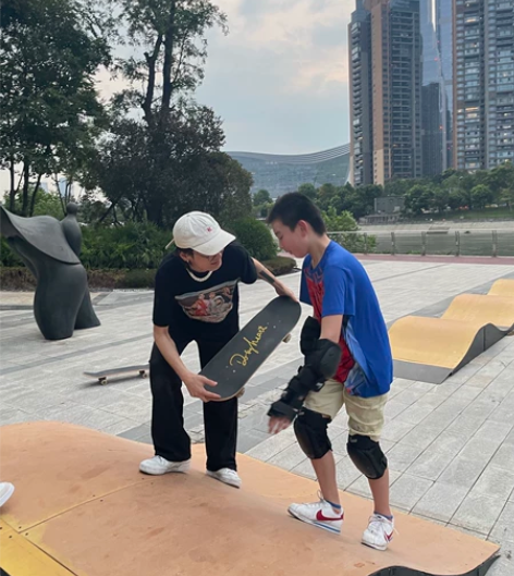 成都滑板教学 体验课时66米/45分钟 单...