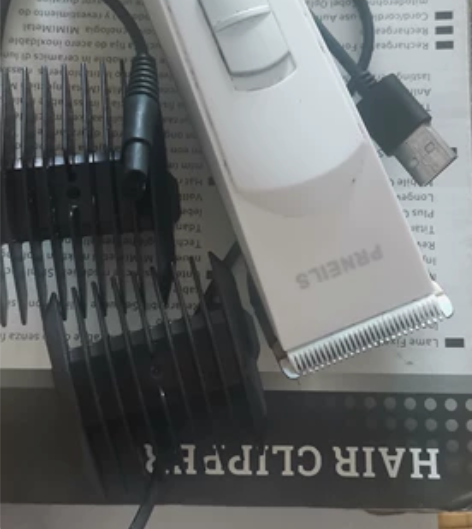 出售一个闲置的理发器，电推剪，九成新，原价...