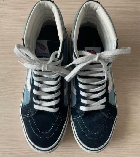 vans板鞋，闲置 感兴趣的话点“我想要”...