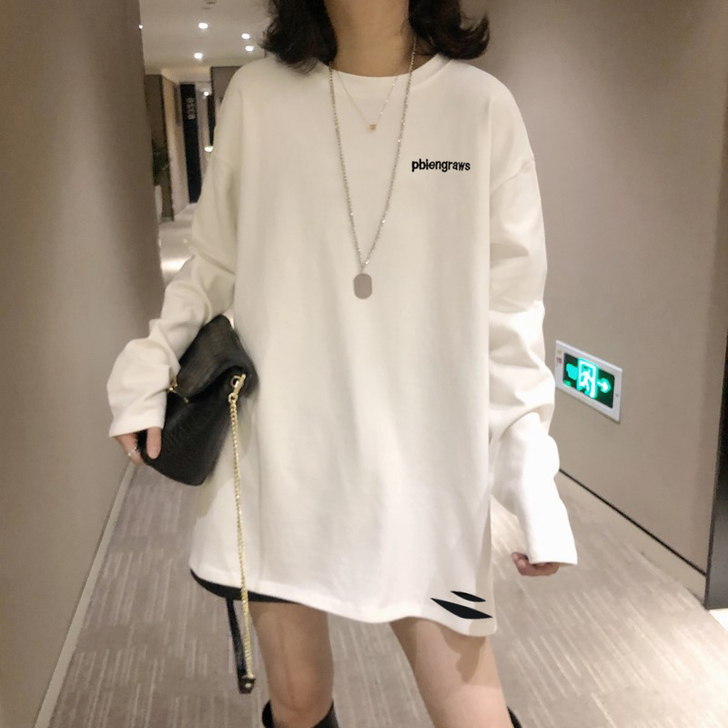 2020秋冬季新款白色长袖t恤女宽松中长款...