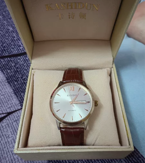 全新卡诗顿手表! 感兴趣的话点“我想要”和...