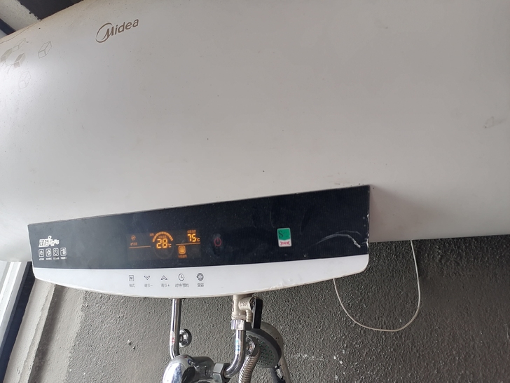 美的热水器，美的电热水器，功能完好无维修，...